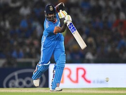 IND vs AUS T20I: सूर्यकुमार यादव के निशाने पर बाबर आजम और विराट कोहली का रिकॉर्ड, ऐसा करते ही रच देंगे इतिहास IND vs AUS T20I: सूर्यकुमार यादव के निशाने पर बाबर आजम और विराट कोहली का रिकॉर्ड, ऐसा करते ही रच देंगे इतिहास