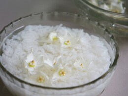 कोरियन स्किन केयर में ऐसे अप्लाई करते हैं चावल का पानी, आप भी करिए फॉलो टिप्स कोरियन स्किन केयर में ऐसे अप्लाई करते हैं चावल का पानी, आप भी करिए फॉलो टिप्स