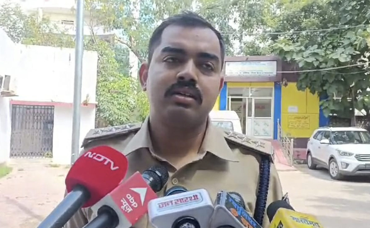 Gwalior: 20 साल से फरार आरोपी चढ़ा पुलिस के हत्थे, ग्वालियर पुलिस को बड़ी कामयाबी 