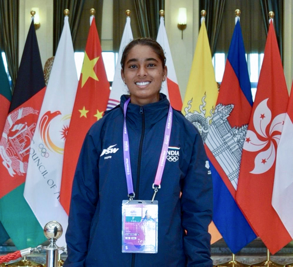 देवास : एशियन गेम्स में मेडल दिलाने वाली नेहा ठाकुर के पिता ने कहा- बेटी को डैम और कुएं में भी ट्रेनिंग कराई