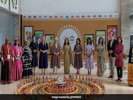 G20 First Spouses See Breakthroughs In Indian Agriculture At IARI, Enjoy Farm-To-Fork Millet Experience G20 First Spouses See Breakthroughs In Indian Agriculture At IARI, Enjoy Farm-To-Fork Millet Experience