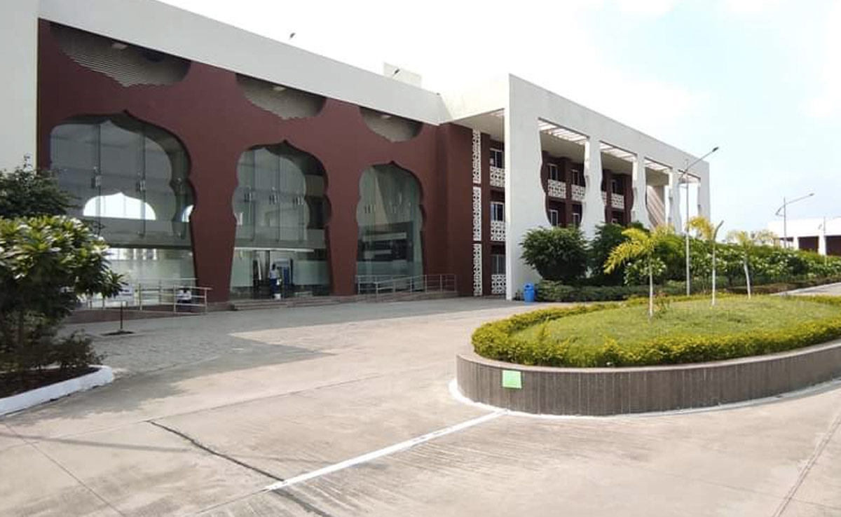 MCU के दीक्षांत समारोह में घर से लंच बॉक्स लेकर आएं, NSUI ने उपराष्ट्रपति जगदीप धनखड़ को लिखा पत्र