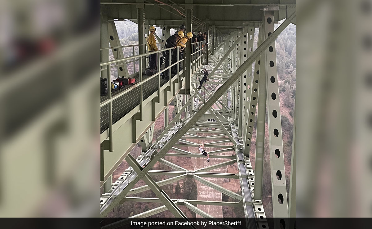 19-Year-Old Rescued After Dangling 700 Feet Above California River