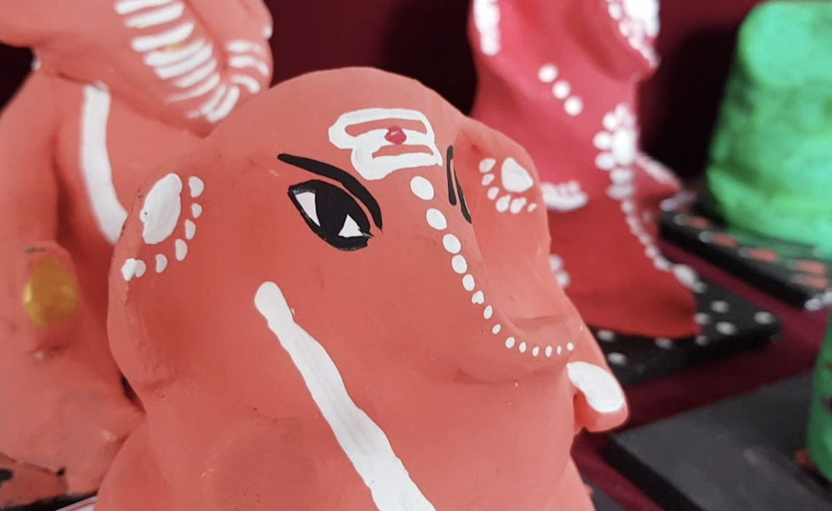 बाल सुधार के बच्चों की कला, अपने हाथों से बनाई भगवान गणेश की प्रतिमा... तस्वीरें&nbsp;