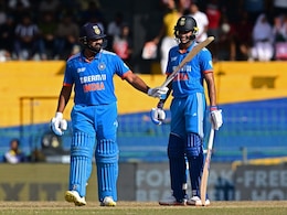 Shubman Gill 'Feeling Guilty' Leading Rohit Sharma? Ex-India Star Makes Stunning Remark Shubman Gill 'Feeling Guilty' Leading Rohit Sharma? Ex-India Star Makes Stunning Remark