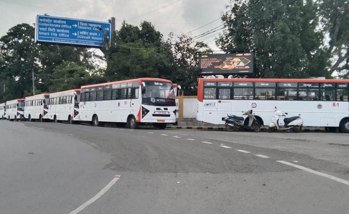 सागर में थम गए सिटी बसों के पहिये, बस संचालन में हो रहा बंपर घाटा, क्या है पूरा मामला?