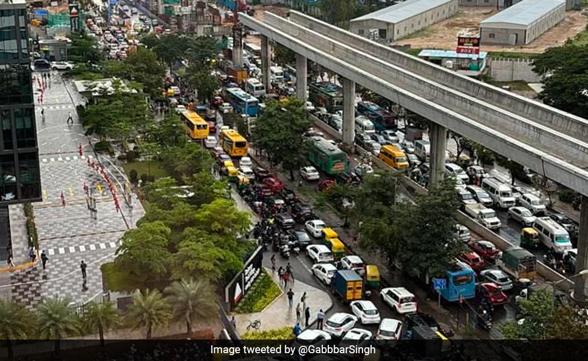 Bengaluru Overtakes Delhi As India's Top City In Private Car Ownership