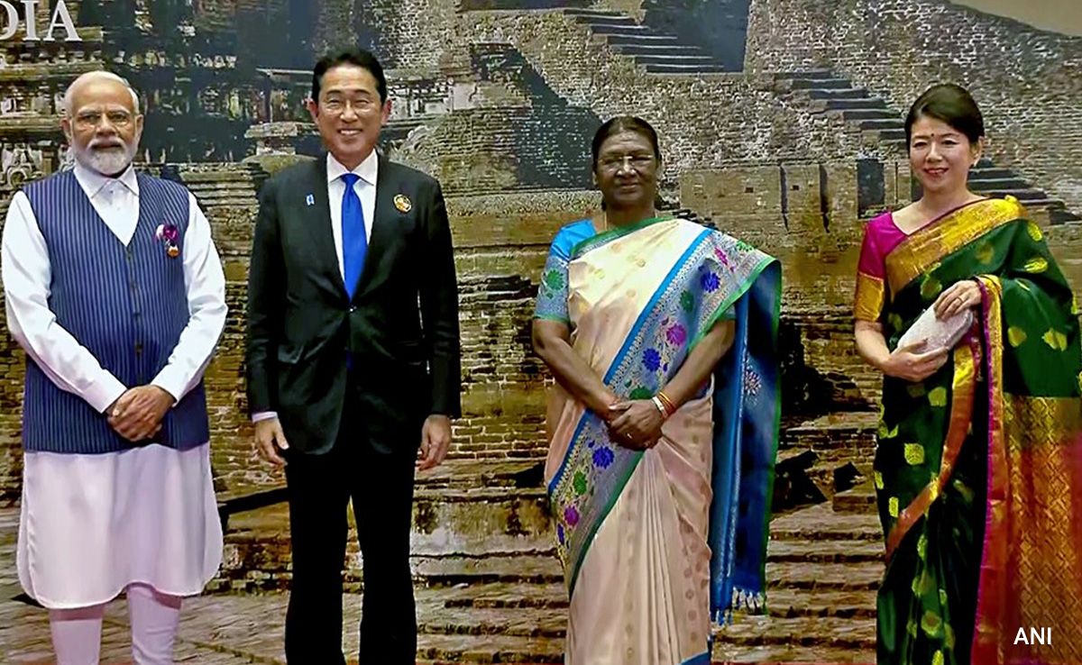 Pics: Guests In Indian Attire At President's G20 Dinner