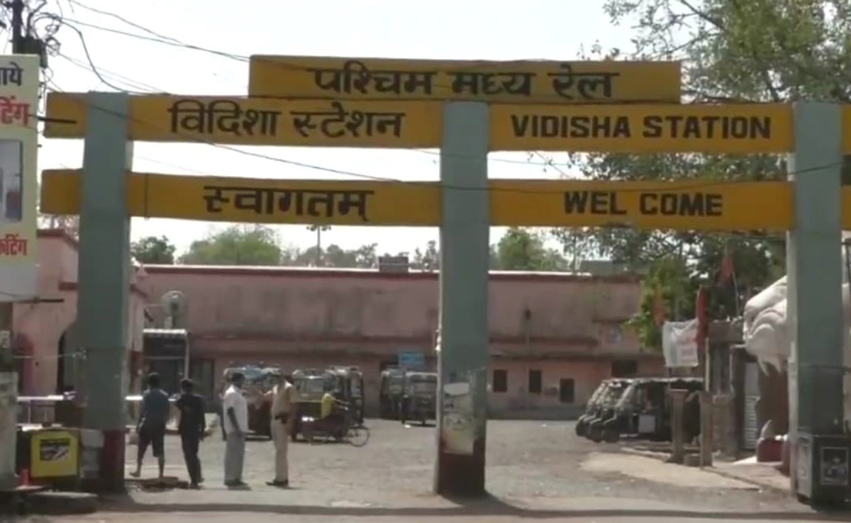 विदिशा : झेलम एक्सप्रेस में एक महिला का मिला शव, पुलिस जांच में जुटी