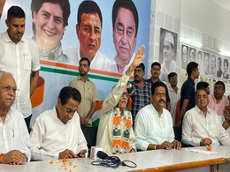 भोपाल : कांग्रेस में शामिल हुए BJP के पूर्व विधायक गिरिजाशंकर शर्मा, बोले- ''बड़े नेताओं तो दूर..'' भोपाल : कांग्रेस में शामिल हुए BJP के पूर्व विधायक गिरिजाशंकर शर्मा, बोले- ''बड़े नेताओं तो दूर..''