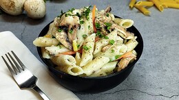 The Cheesier, The Better - Make Cheesy Pasta With Vegetables For A Truly Indulgent Meal