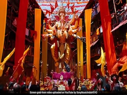 Ganesh Chaturthi 2023: गणपति बप्पा के इन 5 गानों के बिना अधूरा है गणेश चतुर्थी का त्योहार, भक्ति में हो जाएंगे लीन Ganesh Chaturthi 2023: गणपति बप्पा के इन 5 गानों के बिना अधूरा है गणेश चतुर्थी का त्योहार, भक्ति में हो जाएंगे लीन
