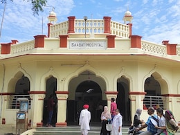 सआदत अस्पताल की लचर व्यवस्था से मरीज परेशान, एक्स-रे के लिए मरीजों को आना पड़ता है जयपुर सआदत अस्पताल की लचर व्यवस्था से मरीज परेशान, एक्स-रे के लिए मरीजों को आना पड़ता है जयपुर