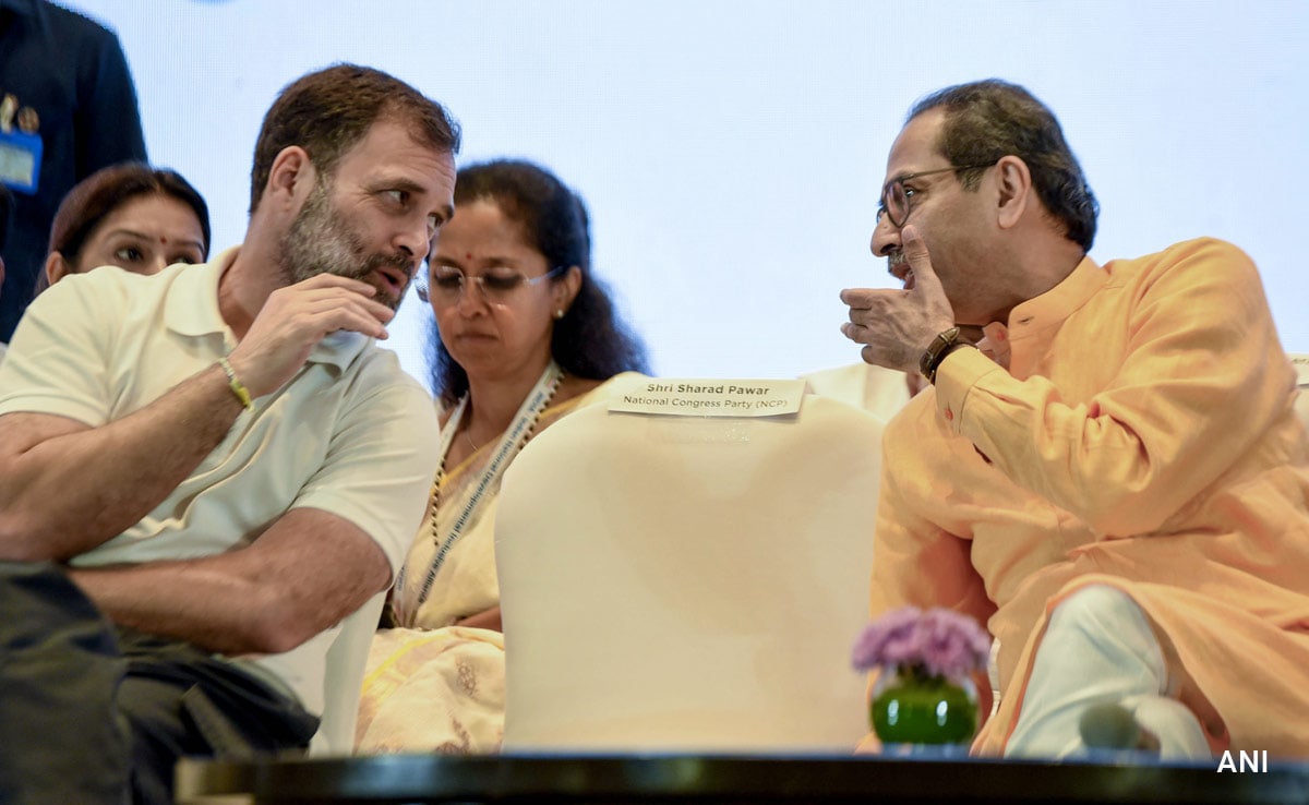 Team Uddhav's "Maturity" Dig And 2022 Reminder, Congress's Shayari Reply