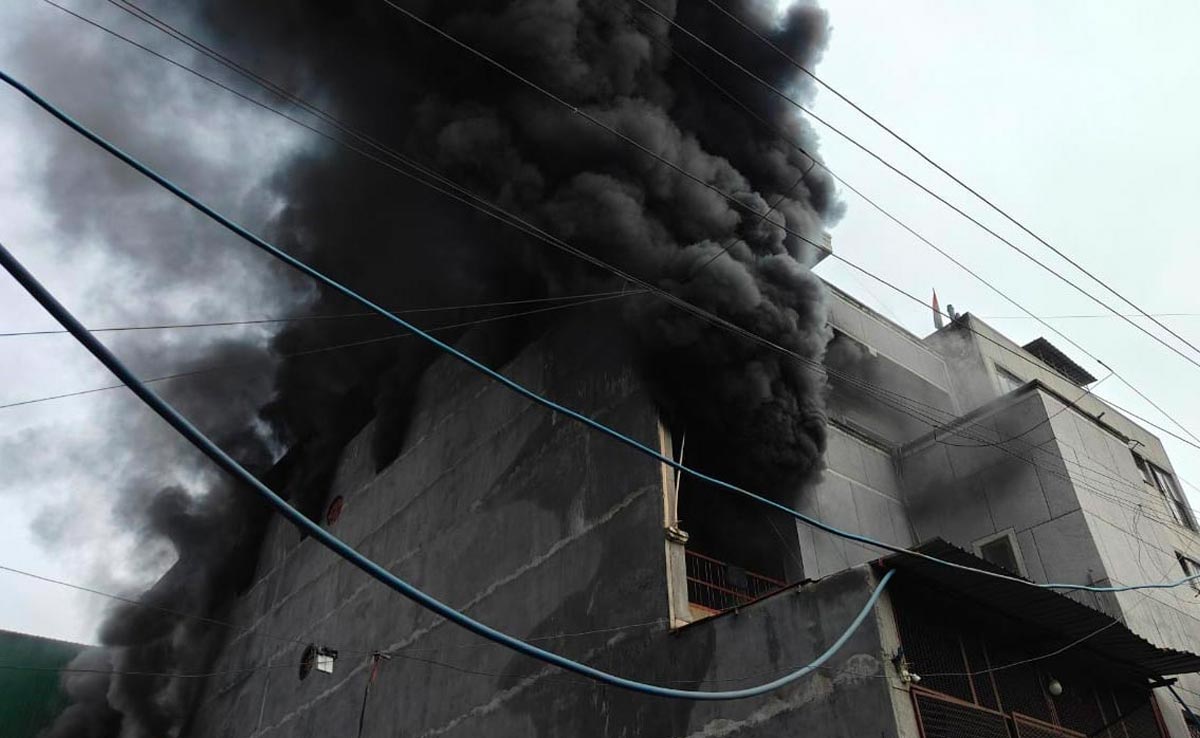 Massive Fire At Delhi Factory, 15 Fire Engines At Spot