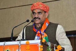जन आशीर्वाद यात्रा में बी डी शर्मा ने कहा जनता से आशीर्वाद मांगने के लिए ये यात्रा शुरु की जन आशीर्वाद यात्रा में बी डी शर्मा ने कहा जनता से आशीर्वाद मांगने के लिए ये यात्रा शुरु की