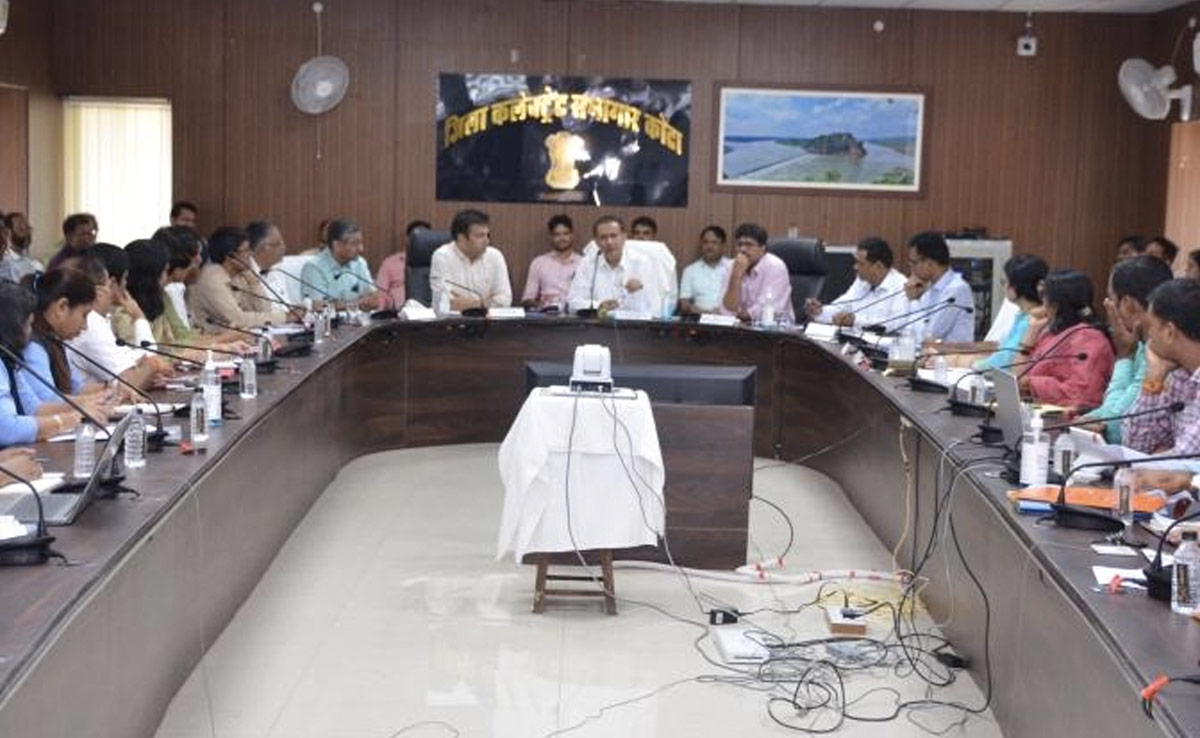 कोटा में बच्चे क्यों कर रहे सुसाइड? चार अलग-अलग समूहों संग बैठक कर कमेटी ने जाने कारण, दिए निर्देश