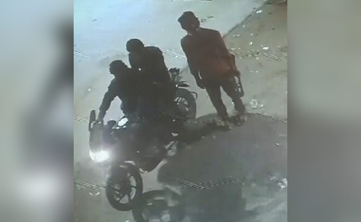 अजमेर : पर्वतपुरा में शटर का ताला तोड़कर दुकान में घुसे चोर, गल्ला कर ले गए साफ, वारदात CCTV में कैद