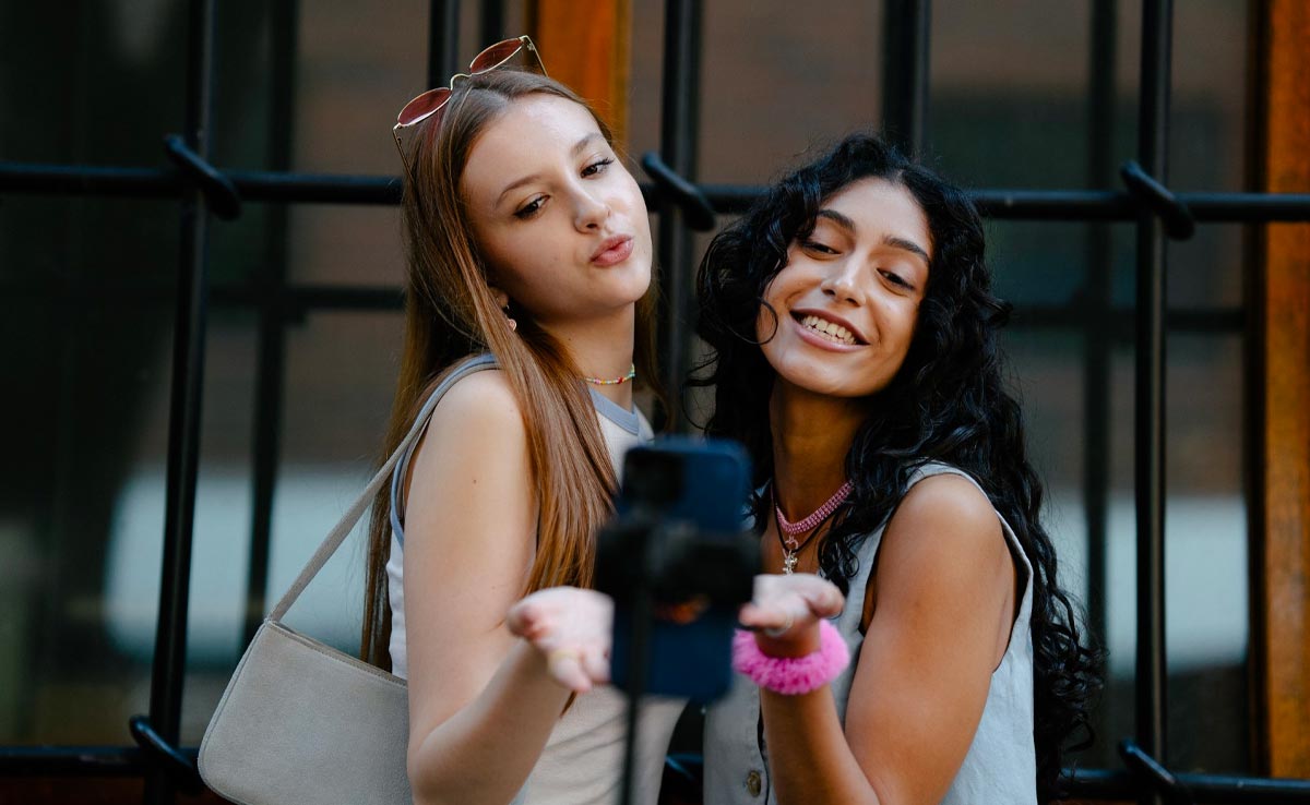 How To Be A Social Media Influencer? University In Ireland Launches Course