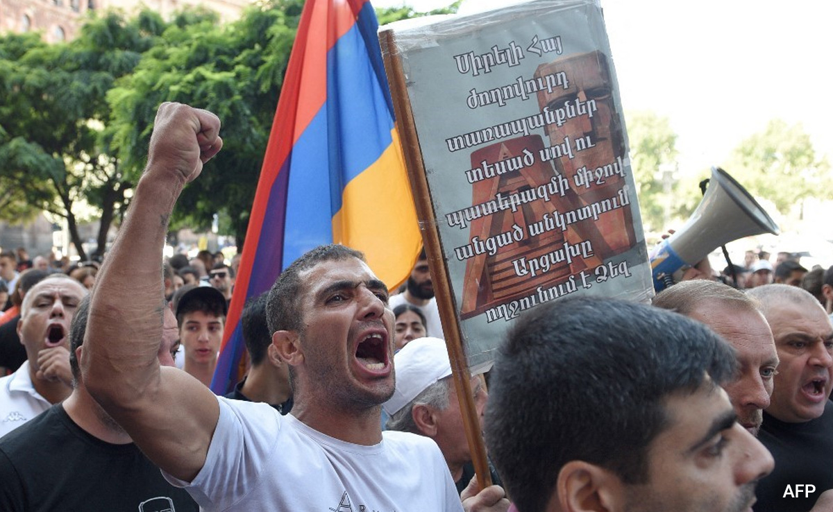 Azerbaijan Tightens Grip On Nagorno-Karabakh, Concerns Mount For Armenians