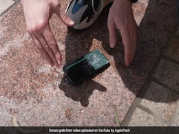 क्या आसानी से टूट रहा IPhone 15 का बैक ग्लास, वायरल वीडियो ने बढ़ाई पब्लिक की टेंशन क्या आसानी से टूट रहा IPhone 15 का बैक ग्लास, वायरल वीडियो ने बढ़ाई पब्लिक की टेंशन