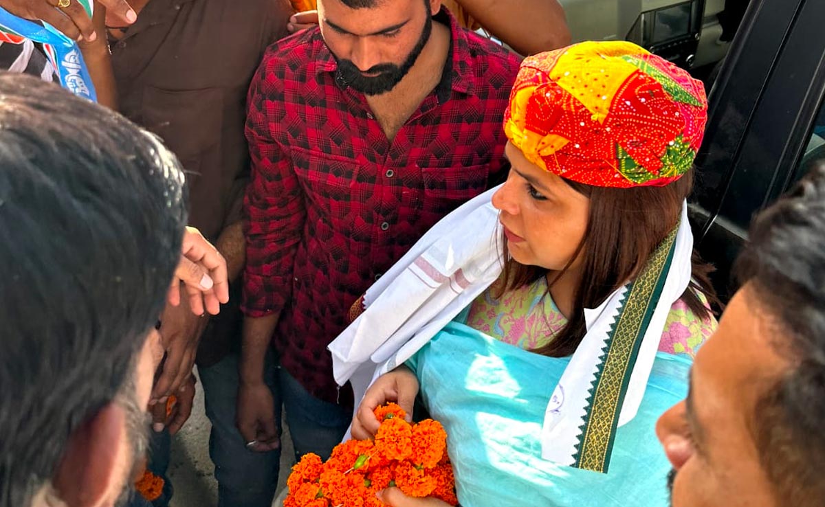 भीलवाड़ा में 6 को खड़गे की सभा, लोगों को जुटाने के लिए कांग्रेस ने बांटे पीले चावल