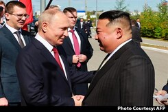 Kim Jong Un, Vladimir Putin Shake Hands As Weapons Summit Begins In Russia Kim Jong Un, Vladimir Putin Shake Hands As Weapons Summit Begins In Russia