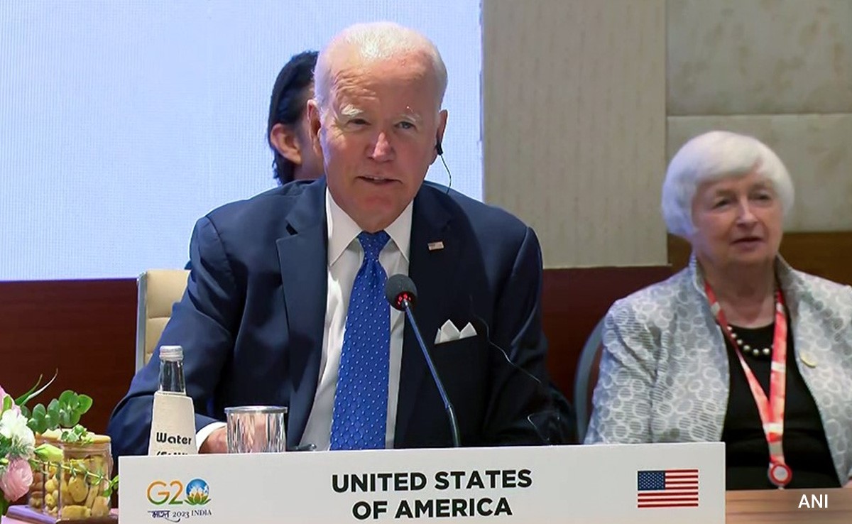 Biden Grants Clemency To 5 Jailed Iranians As US Confirms Prisoner Swap