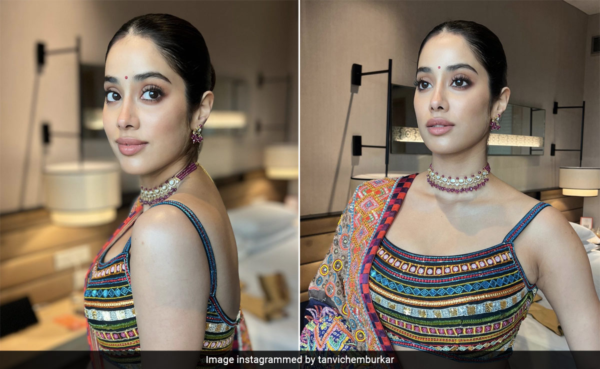With A Dreamy Glow And Wispy Lashes, Janhvi Kapoor Raises The Bar For Festive Glam