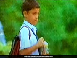 90s में आने वाला पार्ले-जी का वो ऐड, जिसे देख आज भी आ जाएगी चेहरे पर मुस्कान, याद आ जाएंगे बचपन के दिन 90s में आने वाला पार्ले-जी का वो ऐड, जिसे देख आज भी आ जाएगी चेहरे पर मुस्कान, याद आ जाएंगे बचपन के दिन