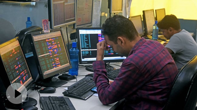 कच्चे तेल की कीमतों में तेजी के बीच सेंसेक्स शुरुआती कारोबार में 161 अंक चढ़ा