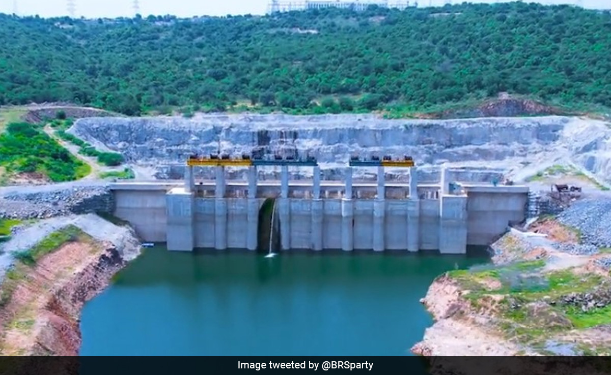 KCR Inaugurates Massive Irrigation Project, "Bahubali Pumps" To Serve 6 Districts