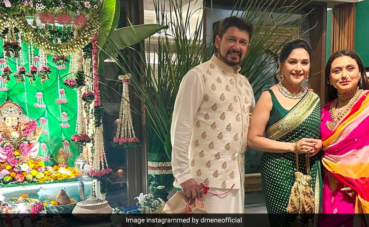 Ganesh Chaturthi 2023: Inside Rani Mukerji's Festivities With Madhuri Dixit-Shriram Nene, Anil And Sunita Kapoor