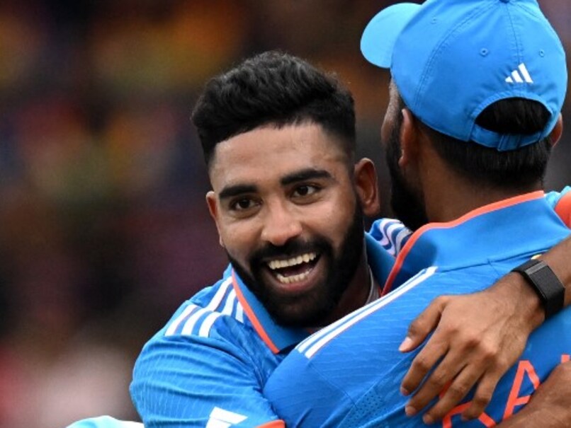 India vs New Zealand Live Score, World Cup 2023: Mohammed Siraj Draws 1st Blood As Devon Conway Departs For 0, New Zealand 1 Down
