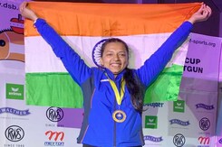 Shooter Sift Kaur Samra Sets World Record On Way To Gold Shooter Sift Kaur Samra Sets World Record On Way To Gold