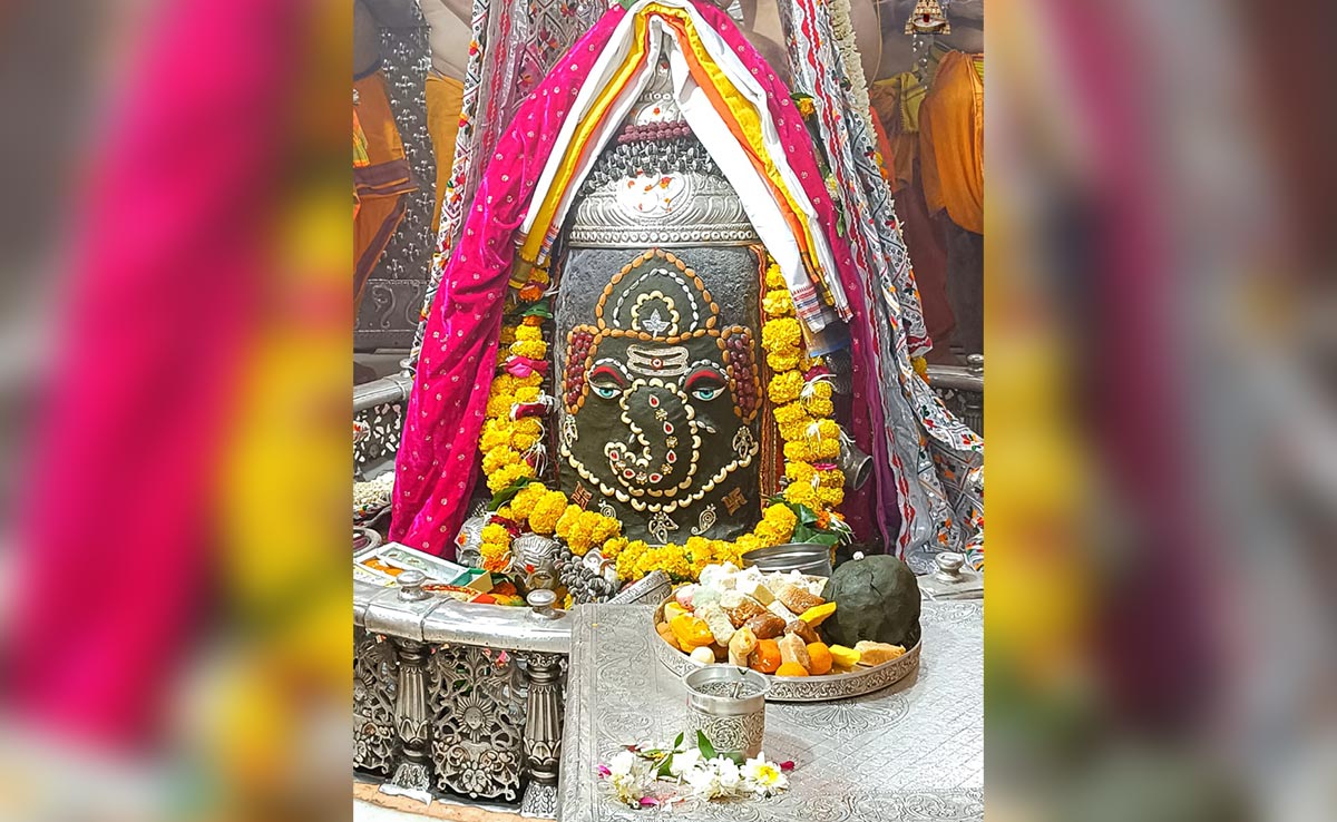 Ujjain: भगवान महाकाल का गणेश रूपी विशेष श्रृंगार, देश भर से भक्तों की उमड़ी भीड़