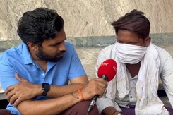 3000 रुपए न चुकाने पर व्यापारी की पिटाई और नंगा दौड़ाया 3000 रुपए न चुकाने पर व्यापारी की पिटाई और नंगा दौड़ाया
