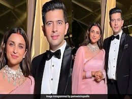 मांग में सिंदूर, हाथों में मेहंदी...कुछ ऐसी दिख रही हैं परिणीति चोपड़ा, रिसेप्शन की फोटो वायरल मांग में सिंदूर, हाथों में मेहंदी...कुछ ऐसी दिख रही हैं परिणीति चोपड़ा, रिसेप्शन की फोटो वायरल