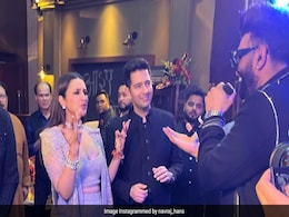 संगीत सेरेमनी में यूं नजर आए परिणीति चोपड़ा और राघव चड्ढा- अनदेखी फोटो आईं सामने संगीत सेरेमनी में यूं नजर आए परिणीति चोपड़ा और राघव चड्ढा- अनदेखी फोटो आईं सामने