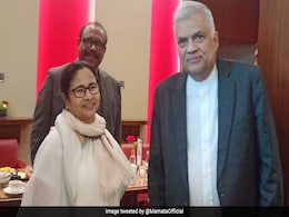 Mamata Banerjee Meets Sri Lanka President At Dubai Airport Mamata Banerjee Meets Sri Lanka President At Dubai Airport