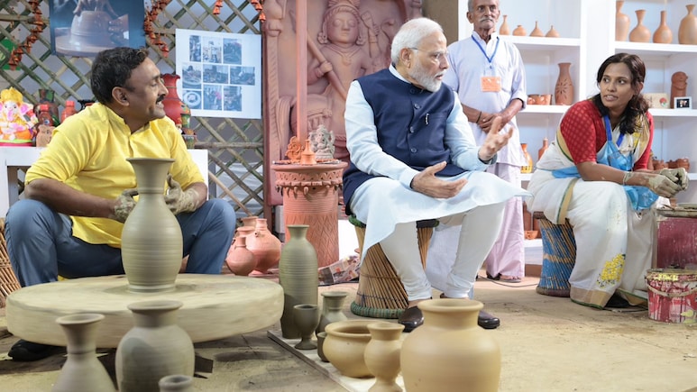 पीएम विश्वकर्मा के दो साल पूरे: गुजरात के 1.81 लाख से ज्यादा कारीगर हुए सशक्त, ₹290 करोड़ से ज्यादा बांटा गया लोन