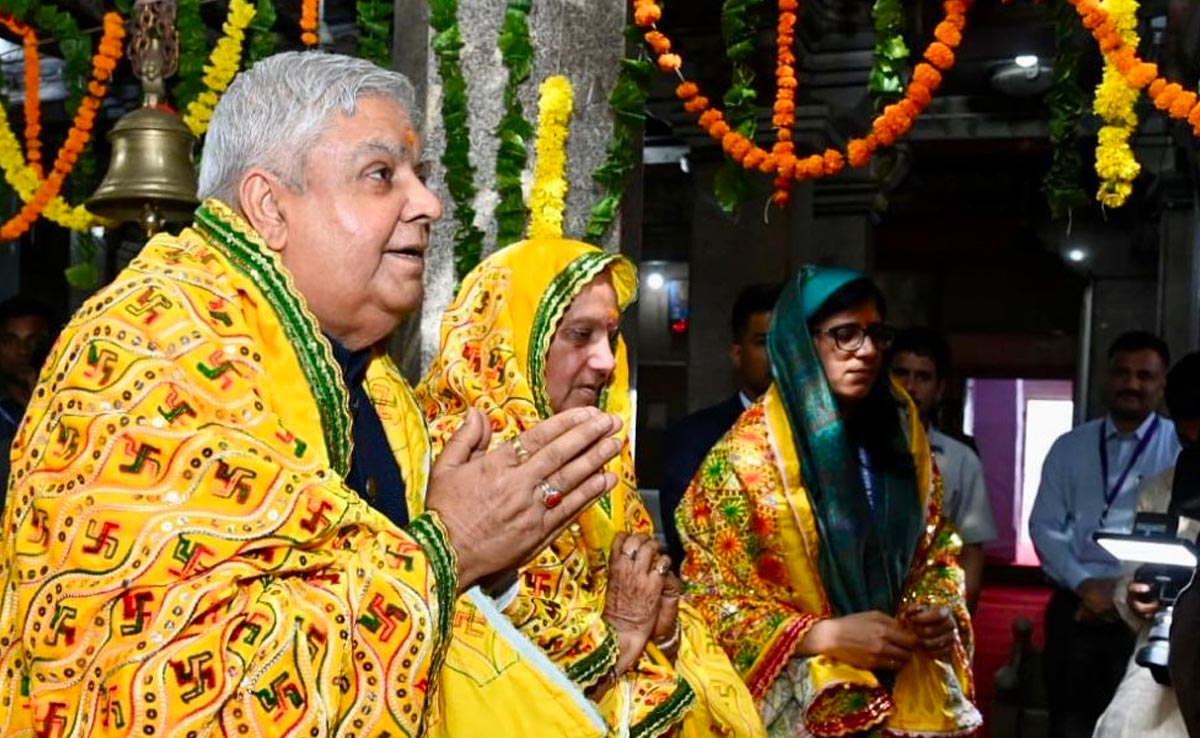 उपराष्ट्रपति जगदीप धनखड़ ने किया डिग्गी का दौरा, कल्याणीजी मंदिर पहुंचकर की पूजा-अर्चना