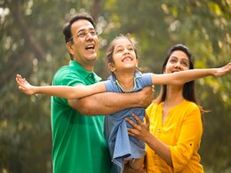 माता-पिता बच्चे के साथ इन 5 तरीकों से बना सकते हैं रिश्ता मजबूत, प्यार और अपनापन बढ़ेगा खुद  माता-पिता बच्चे के साथ इन 5 तरीकों से बना सकते हैं रिश्ता मजबूत, प्यार और अपनापन बढ़ेगा खुद