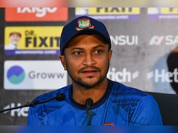 छात्र आंदोलन में शाकिब-अल-हसन बनाए गए हत्या के आरोपी, बांग्लादेश क्रिकेट बोर्ड ने दी यह चेतावनी छात्र आंदोलन में शाकिब-अल-हसन बनाए गए हत्या के आरोपी, बांग्लादेश क्रिकेट बोर्ड ने दी यह चेतावनी