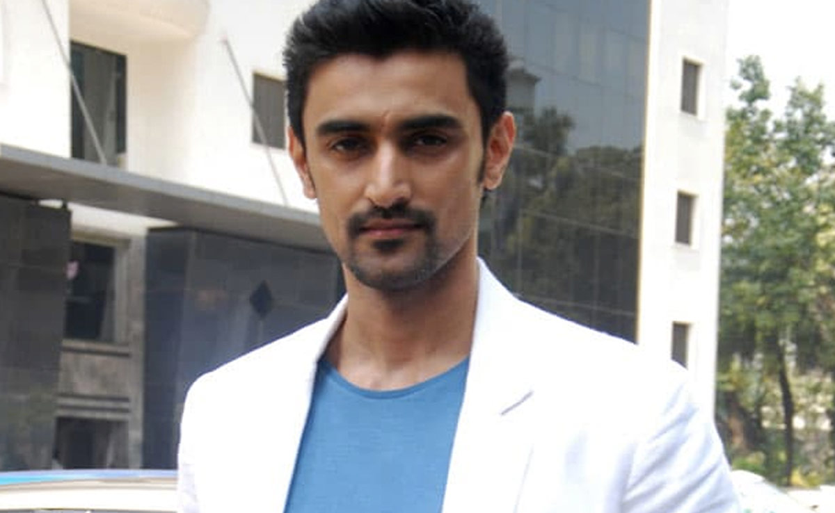 Kunal Kapoor Birthday : यह एक्टर हैं अमिताभ बच्चन के दामाद, सुपर हिट फिल्म का रहे हैं हिस्सा, अब बॉलीवुड से है दूरी