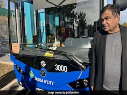 Watch: Nitin Gadkari Takes A "Test Drive" On Hydrogen Bus In Prague Watch: Nitin Gadkari Takes A "Test Drive" On Hydrogen Bus In Prague