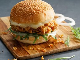 Love Chicken Burgers? Order On The NDTV Big Bonus App And Win Exciting Rewards