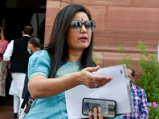 घूसकांड के आरोपों से सांसदी रद्द करने की सिफारिश तक, महुआ मोइत्रा केस की पूरी टाइमलाइन