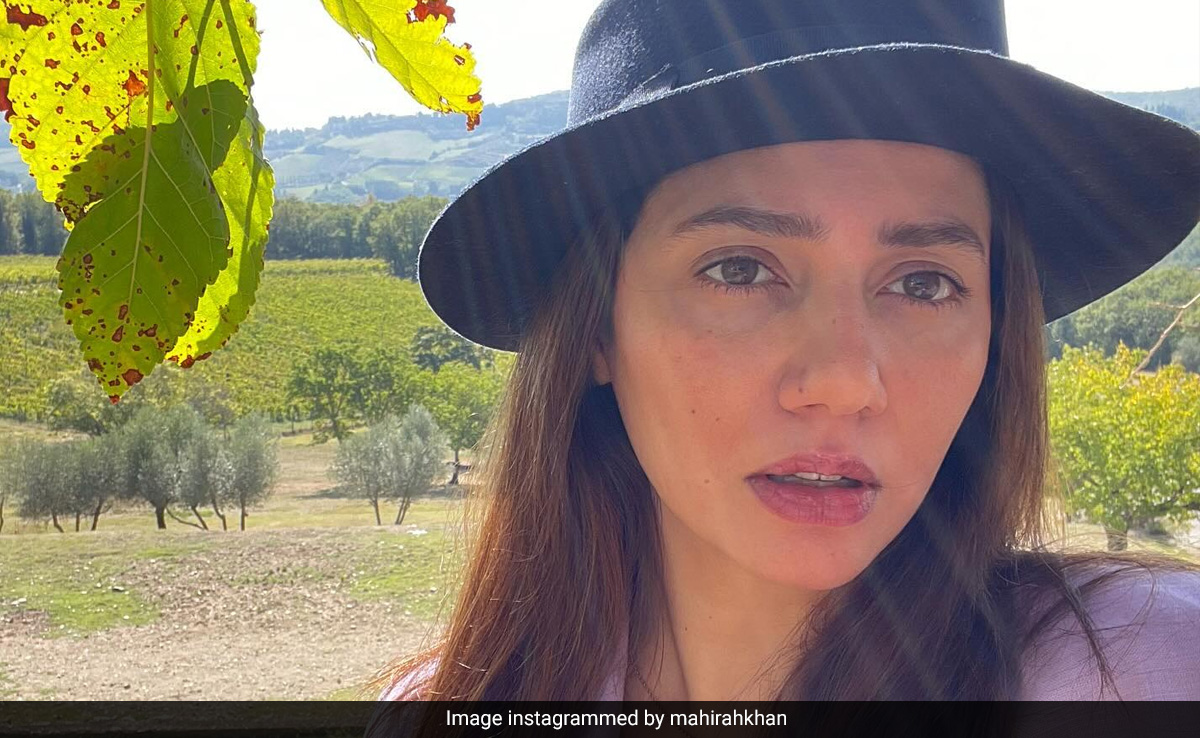 No-Filter Pics Of Mahira Khan. That's It. That's The Headline