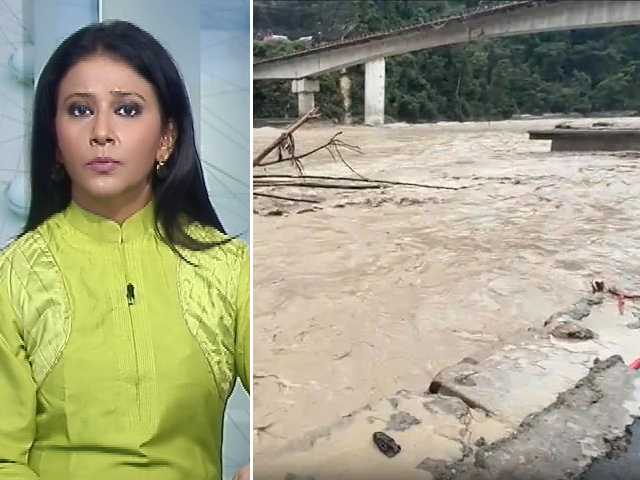 हमारा भारत : सिक्किम में फंसे हुए हैं काफी संख्या में पर्यटक, क्या हैं हालात?